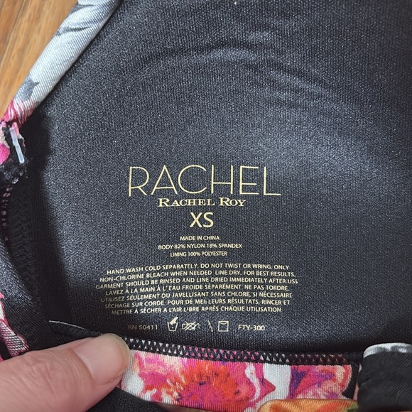 RACHEL Rachel Roy Halter Bikini Top Black Floral size XS NWT - Picture 6 of 7